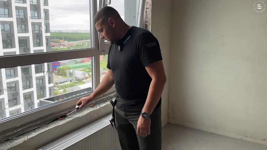 Окна: Замятие уплотнительных резинок на створке окна
